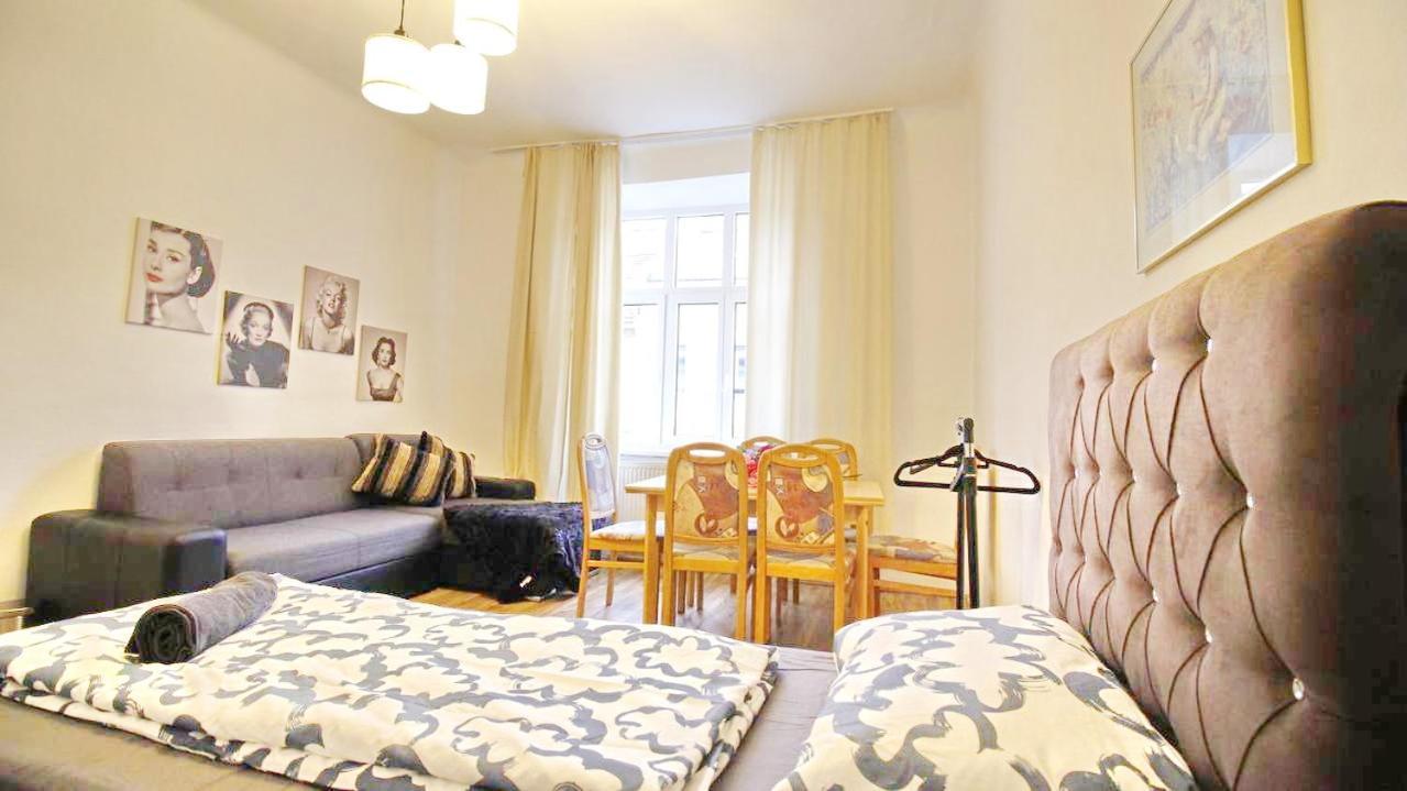 Comfortable Rooms Near Schoenbrunn Palace Hl Vienna Exterior photo